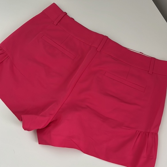J CREW Ruffle Shorts - Picture 2 of 3